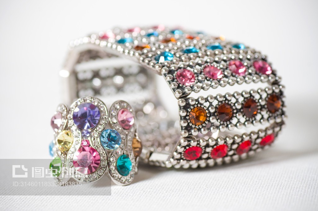 珠寶與食用農(nóng)產(chǎn)品的跨界交融 消費(fèi)市場(chǎng)的雙重魅力